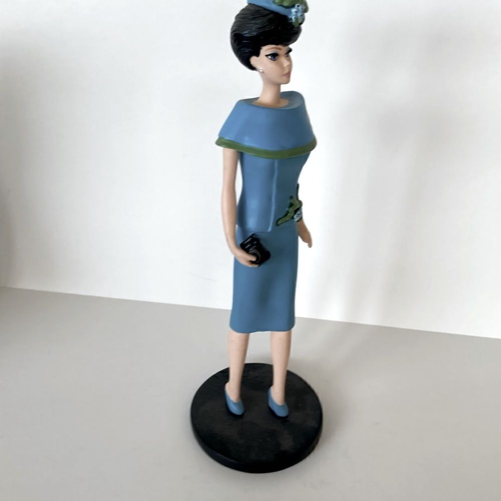 Vintage The Danbury Mint The Fashion Editor Barbie 1993 - Picture 2 of 7